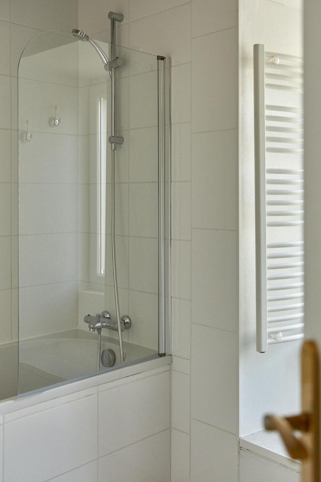 Bed and Breakfast La Breizhidence Combourg Esterno foto